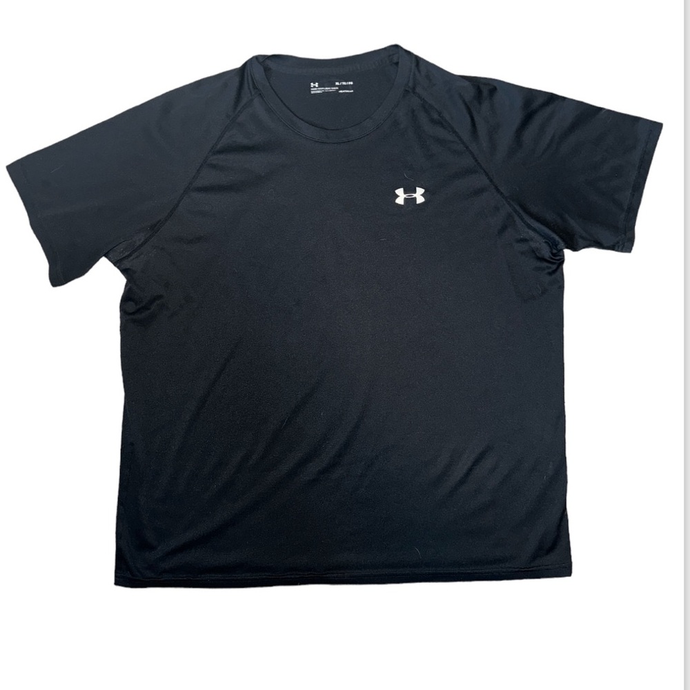 Under Armour BUNDLE OF 2 Mens . Size XL.